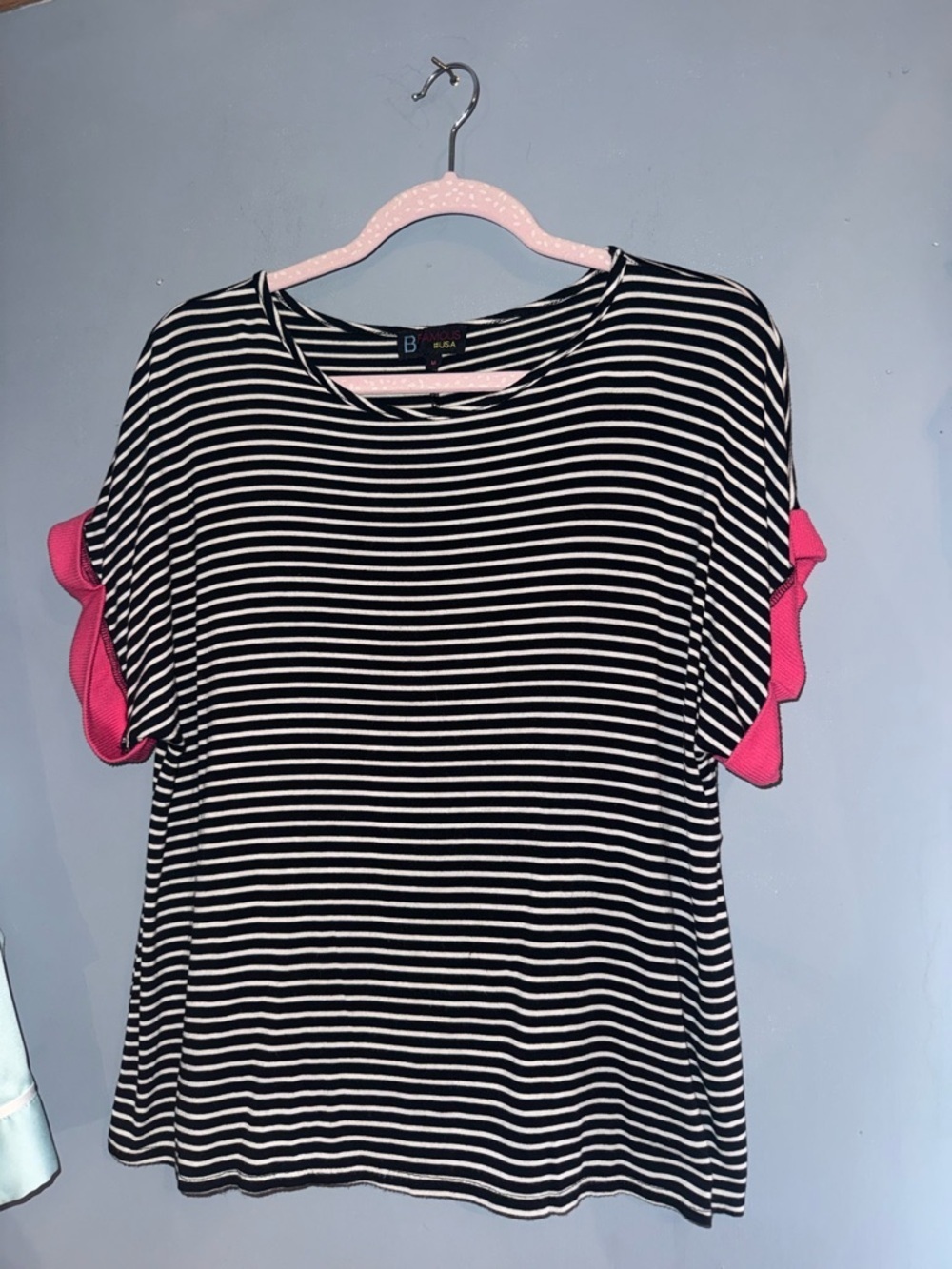 B Famous USA Black White Striped Top Pink Ruffle Sleeve Size M Cute Casual